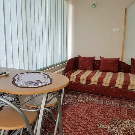 Tiffany Apartman